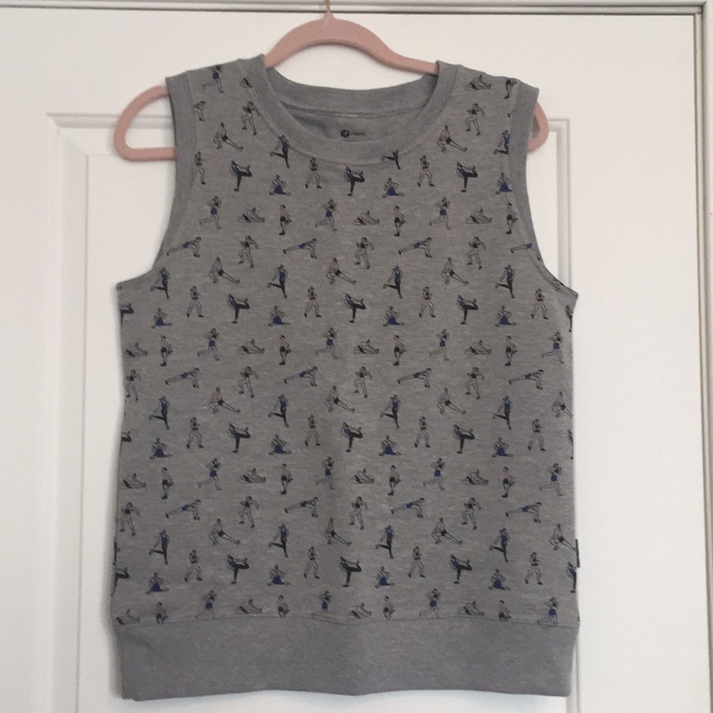 Oiselle sleeveless sweatshirt